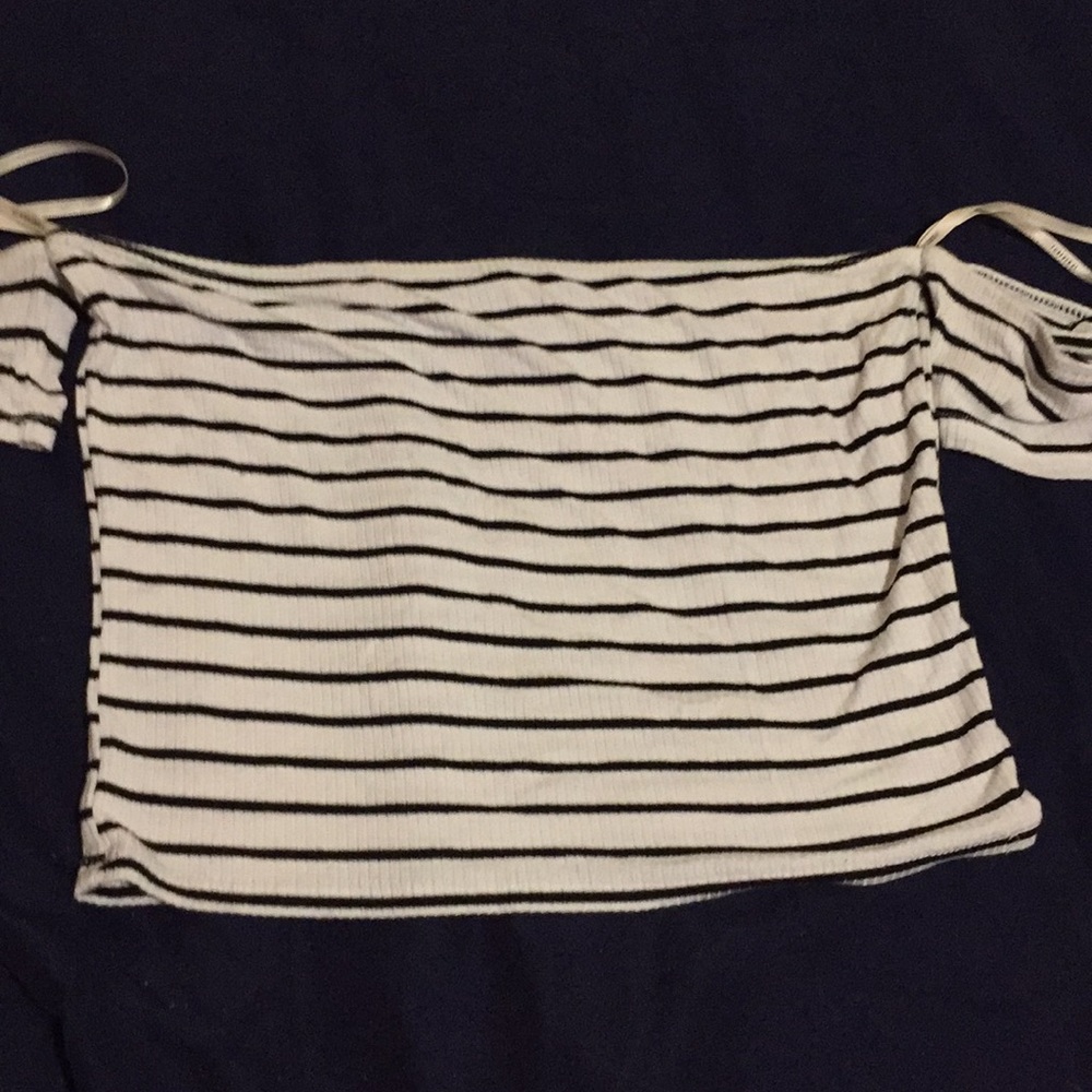 Off the Shoulder Crop top